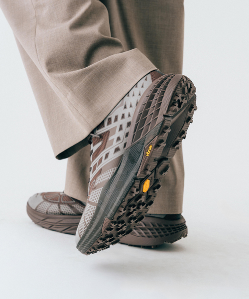 HOKA(ホカ)の「【日本国内限定カラー】HOKA STEALTH/TECH SPEEDGOAT 2 1171910-WNTC(スニーカー・メンズ・ブラウン・26cm/26.5cm/27cm/27.5cm/28cm/28.5cm)」の16枚目の写真