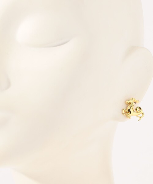 Lele Sadoughi(レレサドイ)の「LELE SADOUGHI CAPRICORN ZODIAC ピアス(ピアス(両耳用)・レディース・ゴールド・FREE)」の5枚目の写真