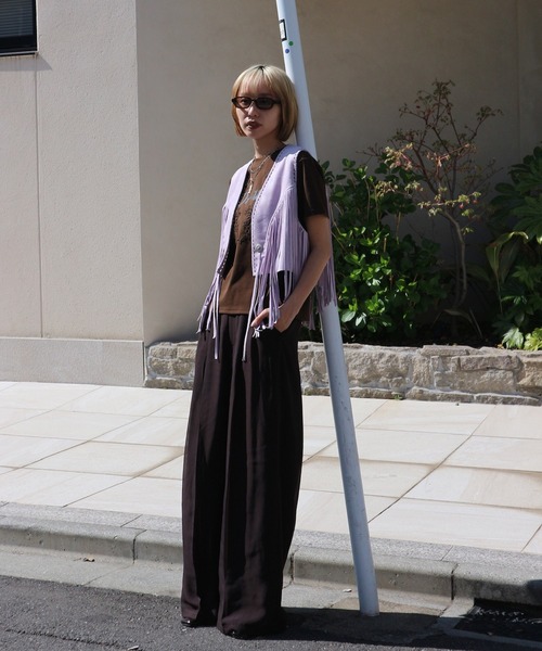 Ameri(アメリ)の「WESTERN FRINGE SYNTHETIC SUEDE VEST(ベスト・レディース・パープル/ブラウン・FREE)」の16枚目の写真