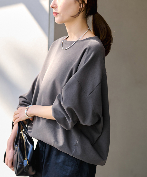 FRAMeWORK(フレームワーク)の「≪WEB限定 / 新色 /追加≫コクーンプルオーバー(Tシャツ/カットソー・レディース・グレー/マルチ/ホワイト/ブラック・FREE)」の21枚目の写真