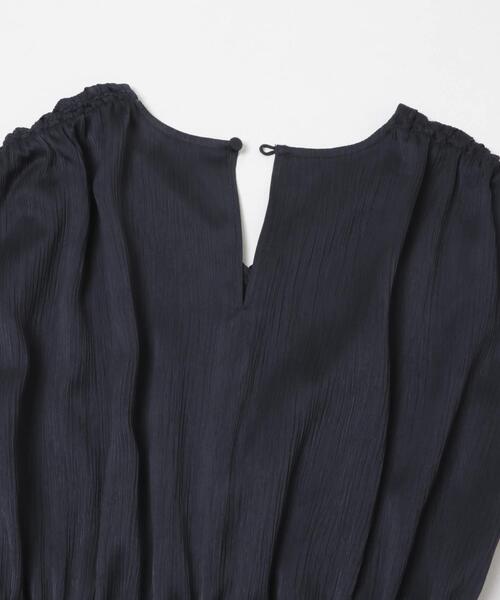 URBAN RESEARCH ROSSO WOMEN（アーバンリサーチ　ロッソ）の「楊柳サテンウエストマークワンピース（ワンピース・レディース・オフホワイト/ネイビー/ブラウン・FREE）」の11枚目の写真