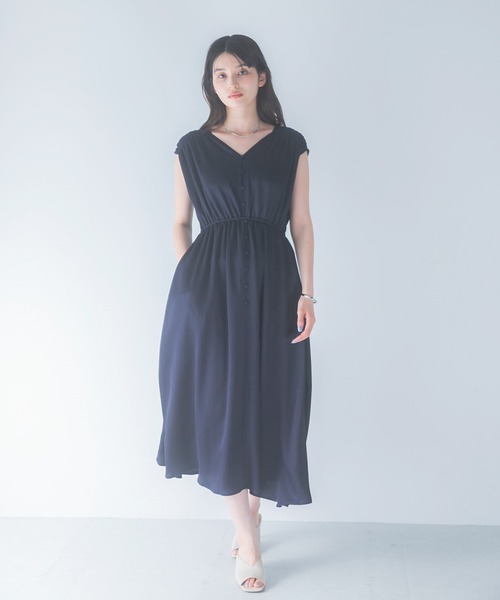 URBAN RESEARCH ROSSO WOMEN(アーバンリサーチ ロッソ)の「楊柳サテンウエストマークワンピース(ワンピース・レディース・オフホワイト/ネイビー/ブラウン・FREE)」の8枚目の写真