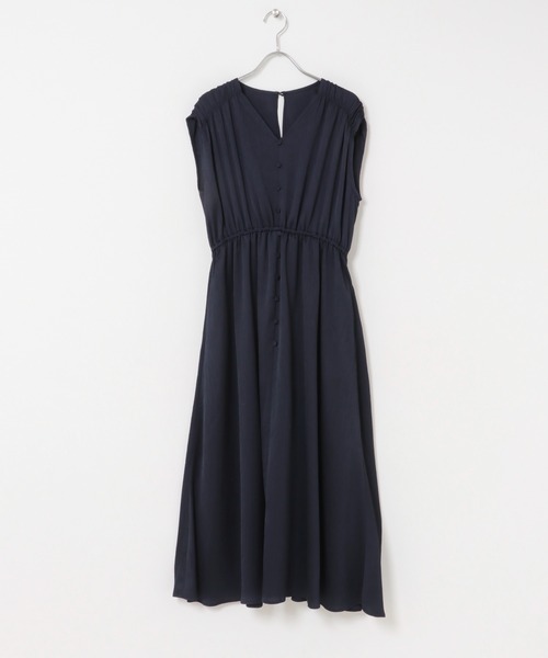 URBAN RESEARCH ROSSO WOMEN(アーバンリサーチ ロッソ)の「楊柳サテンウエストマークワンピース(ワンピース・レディース・オフホワイト/ネイビー/ブラウン・FREE)」の22枚目の写真