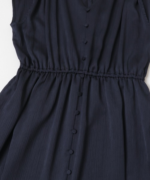 URBAN RESEARCH ROSSO WOMEN(アーバンリサーチ ロッソ)の「楊柳サテンウエストマークワンピース(ワンピース・レディース・オフホワイト/ネイビー/ブラウン・FREE)」の16枚目の写真