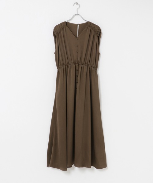 URBAN RESEARCH ROSSO WOMEN(アーバンリサーチ ロッソ)の「楊柳サテンウエストマークワンピース(ワンピース・レディース・オフホワイト/ネイビー/ブラウン・FREE)」の17枚目の写真