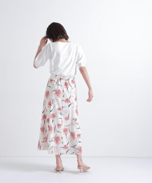 NATURAL BEAUTY BASIC(ナチュラルビューティーベーシック)の「ハートネックベーシックニット(ニット/セーター・レディース・ブラック/オフホワイト/ブルー/ダークブラウン・フリ-)」の9枚目の写真