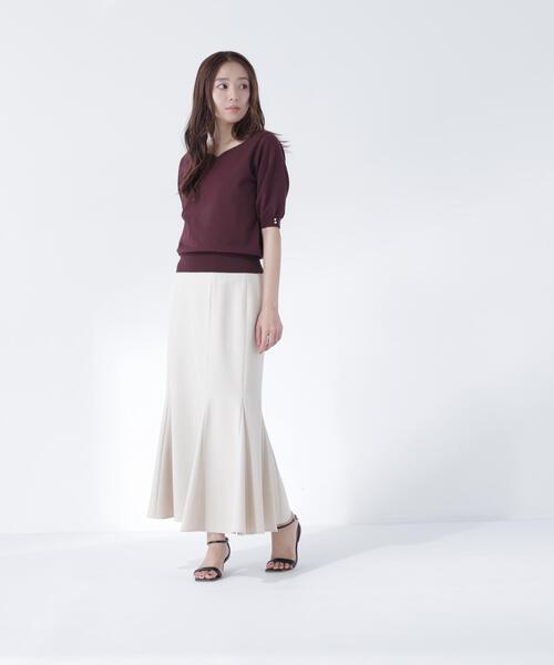 NATURAL BEAUTY BASIC(ナチュラルビューティーベーシック)の「ハートネックベーシックニット(ニット/セーター・レディース・ブラック/オフホワイト/ブルー/ダークブラウン・フリ-)」の20枚目の写真