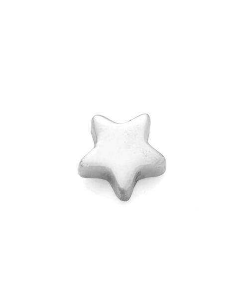 momentel jewelry(モーメンタルジュエリー)の「MOMENTEL/モーメンタル/Silver Star Earrings(ピアス(両耳用)・レディース・シルバー・F)」の2枚目の写真