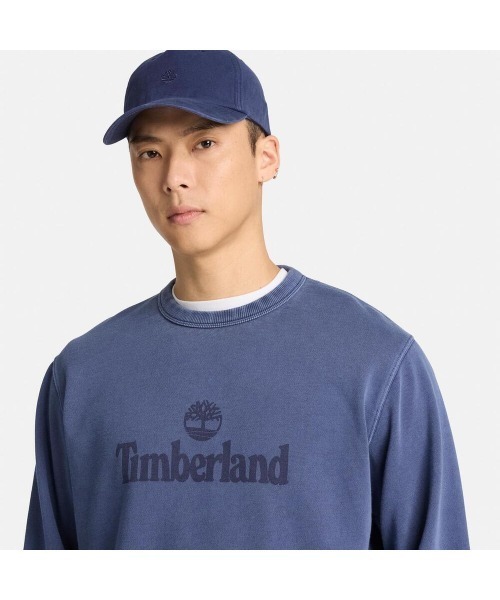 Timberland(ティンバーランド)の「ガーメントダイ ロゴ プリント クルーネック スウェットシャツ メンズ(スウェット・メンズ・ブルー・LARGE/X-LARGE/XX-LARGE)」の3枚目の写真