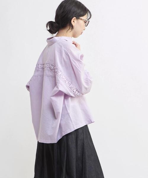 CONVERSE TOKYO（コンバーストウキョウ）の「STAR★ LACE OVERSIZED SHIRT（シャツ/ブラウス・レディース・ブラック/ピンク/サックスブルー/ホワイト・FREE）」の7枚目の写真