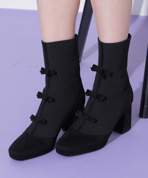 JILL by JILL STUART(ジルバイジルスチュアート)の「ミニリボンニットブーツ(ブーツ・レディース・グレー/ブラック・LARGE/MEDIUM/SMALL)」の2枚目の写真