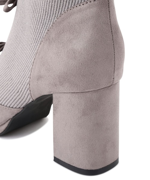 JILL by JILL STUART(ジルバイジルスチュアート)の「ミニリボンニットブーツ(ブーツ・レディース・グレー/ブラック・LARGE/MEDIUM/SMALL)」の3枚目の写真