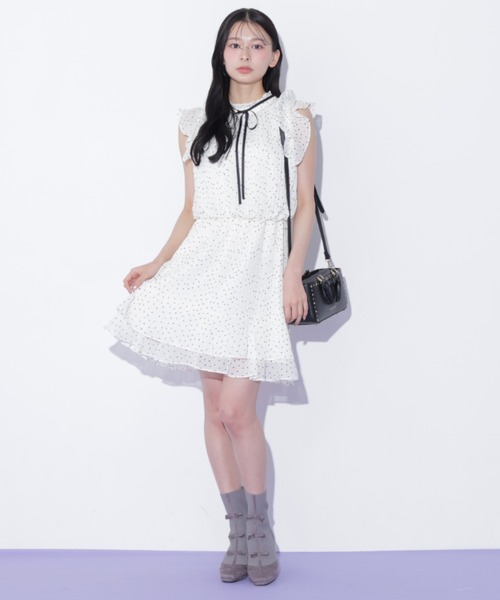 JILL by JILL STUART(ジルバイジルスチュアート)の「ミニリボンニットブーツ(ブーツ・レディース・グレー/ブラック・LARGE/MEDIUM/SMALL)」の4枚目の写真