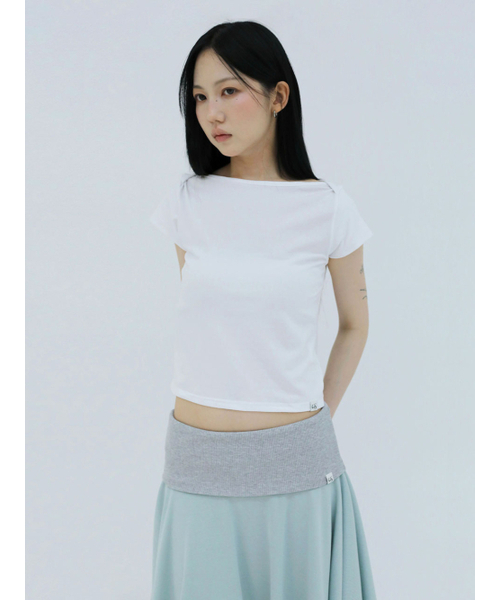 UGLY SHADOW(アグリーシャドウ)の「ベーシックエッセンシャルリップボートトップ(ホワイト)(Tシャツ/カットソー・レディース・その他・1/2)」の1枚目の写真