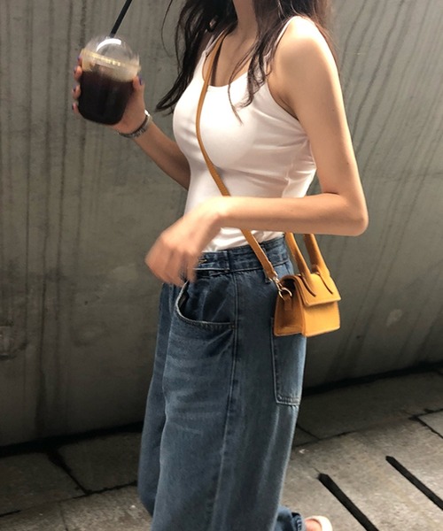 Culto(クルト)の「\ヘルシーな肌見せを叶える/ バッククロスデザイン パッド付き キャミソール ブラトップ(キャミソール・レディース・ホワイト/ブラック/ブラウン・FREE)」の7枚目の写真