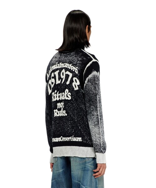 DIESEL(ディーゼル)の「メンズ ジップアップカーディガン K-LAUROS(カーディガン/ボレロ・メンズ・ブラック・SMALL/X-SMALL/LARGE/MEDIUM)」の4枚目の写真