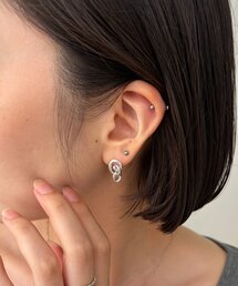 〈GOLDY/ゴールディ〉スワールピアス