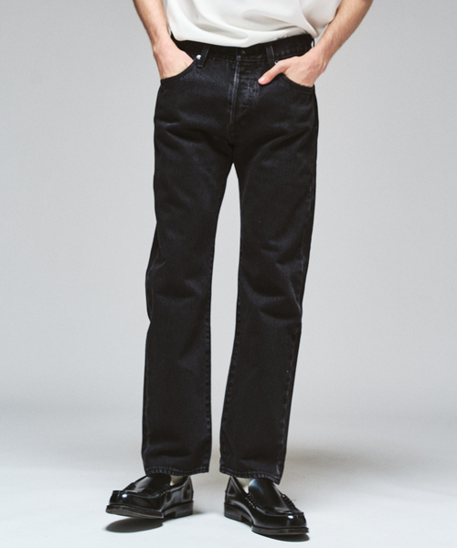 417 EDIFICE(フォーワンセブンエディフィス)の「LEVI’S(R)/リーバイス 別注 501 ブラック(L28)(デニムパンツ・メンズ・ブラック・31/30/29/28/38/36/34/33/32)」の5枚目の写真