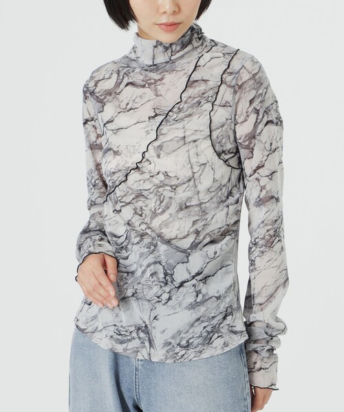 LOVELESS(ラブレス)の「サーモラパワーネット ギャザートップス(Tシャツ/カットソー・レディース・ベージュ系その他/グレー・36)」の3枚目の写真