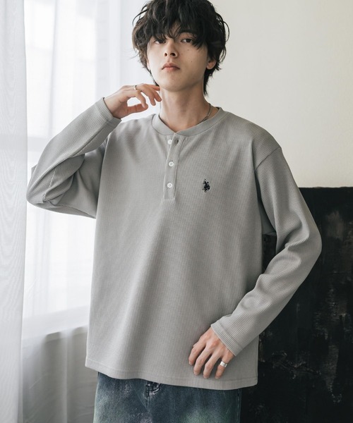 U.S. POLO ASSN.(ユーエスポロアッスン)の「U.S. POLO ASSN. ユーエスポロアッスン サーマルワンポイントロゴ刺繍ヘンリーネック長袖Tシャツ/ワッフルカットソー(Tシャツ/カットソー・メンズ・ホワイト/ブラック/チャコール/グレー/ネイビー/ベージュ・M/XL/L)」の21枚目の写真