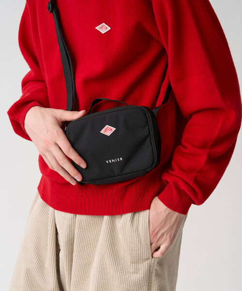 DANTON(ダントン)の「VENISE - CORDURA® Canvas Shoulder Bag(ショルダーバッグ・レディース・ブラック/オレンジ系その他/ダークグレー/グレイッシュベージュ/ダークブラウン/ブルー系その他・-)」の8枚目の写真