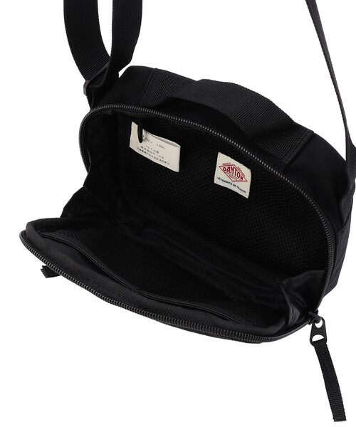 DANTON(ダントン)の「VENISE - CORDURA® Canvas Shoulder Bag(ショルダーバッグ・レディース・ブラック/オレンジ系その他/ダークグレー/グレイッシュベージュ/ダークブラウン/ブルー系その他・-)」の18枚目の写真