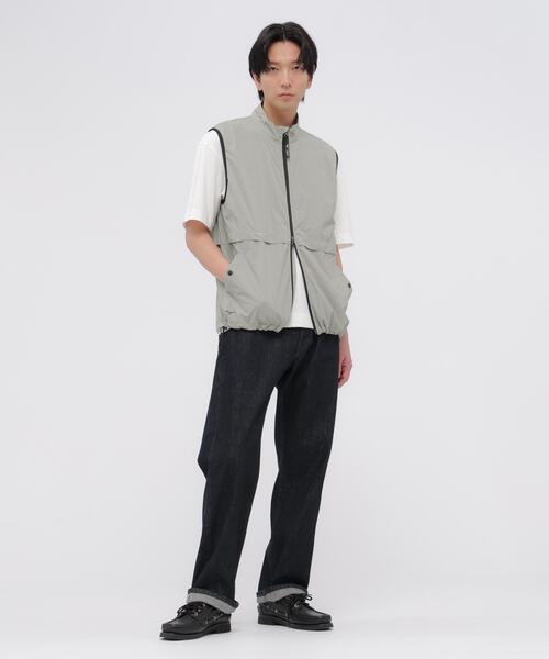 MARGARET HOWELL(マーガレットハウエル)の「RECYCLED NYLON LIGHTWEIGHT RIP STOP BLOUSON(ブルゾン・メンズ・ネイビー系1/グレー系その他・LARGE/MEDIUM)」の3枚目の写真