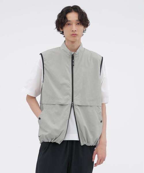 MARGARET HOWELL(マーガレットハウエル)の「RECYCLED NYLON LIGHTWEIGHT RIP STOP BLOUSON(ブルゾン・メンズ・ネイビー系1/グレー系その他・LARGE/MEDIUM)」の4枚目の写真