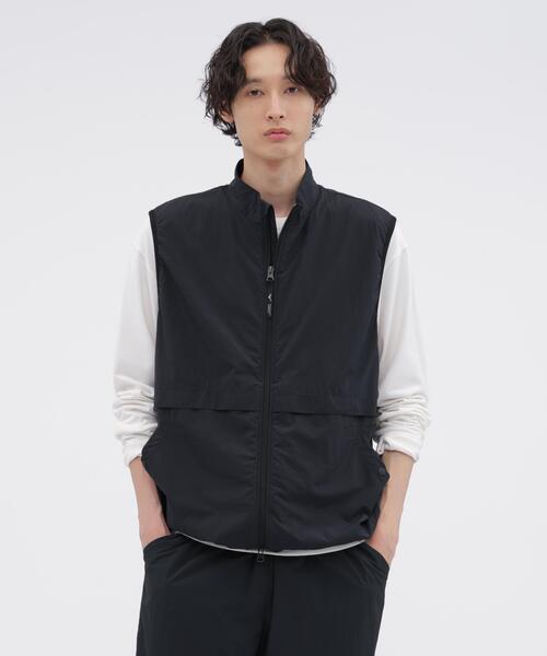 MARGARET HOWELL(マーガレットハウエル)の「RECYCLED NYLON LIGHTWEIGHT RIP STOP BLOUSON(ブルゾン・メンズ・ネイビー系1/グレー系その他・LARGE/MEDIUM)」の14枚目の写真