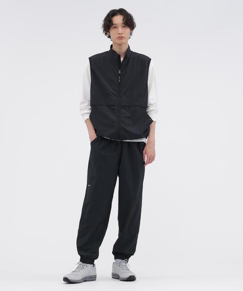 MARGARET HOWELL(マーガレットハウエル)の「RECYCLED NYLON LIGHTWEIGHT RIP STOP BLOUSON(ブルゾン・メンズ・ネイビー系1/グレー系その他・LARGE/MEDIUM)」の15枚目の写真