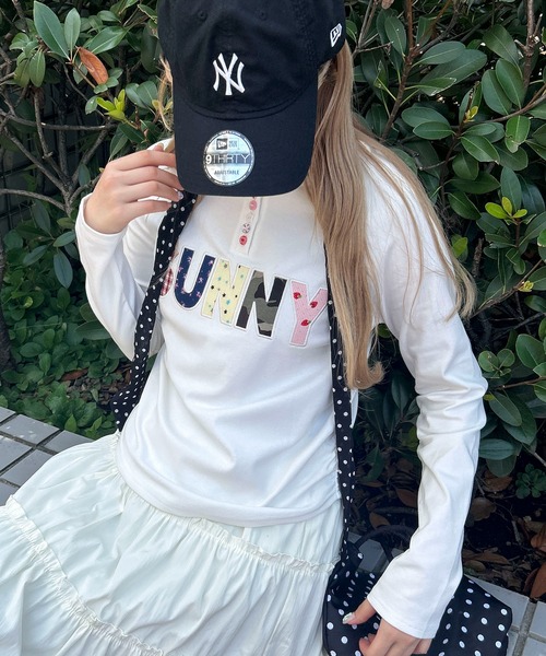 WC(ダブル シー)の「《大人気で長袖Ver.登場☆》アソートボタンパッチワークロゴロンT(Tシャツ/カットソー・レディース・サックスブルー/ホワイト/グレー・FREE)」の4枚目の写真