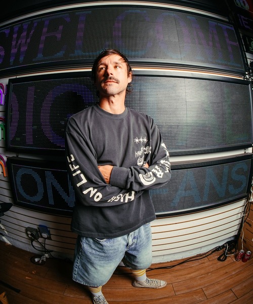 RVCA(ルーカ)の「RVCA メンズ HIGH ON LIFE LS ロンT 【2026年秋冬モデル】/ルーカ長袖袖プリントロンT(Tシャツ/カットソー・メンズ・ブラック系その他・X-LARGE/LARGE/MEDIUM/SMALL)」の12枚目の写真