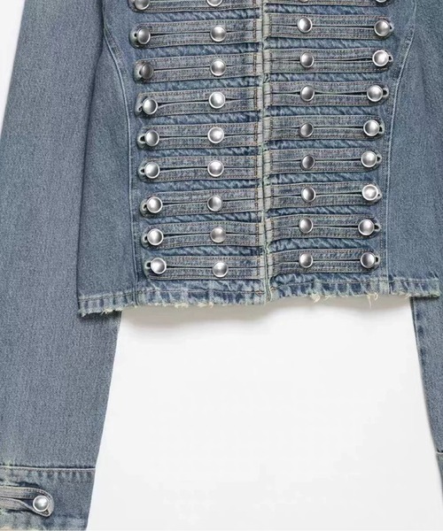 LA POMME petit(ラポミ・プチ)の「Cropped Rivet Denim Jacket With Short Pants/クロップドリベットデニムジャケットショートパンツ(セットアップ・レディース・ライトブルー/ダークブルー/ブルー/ダークグレー/ホワイト・X-SMALL/SMALL/MEDIUM/LARGE)」の7枚目の写真