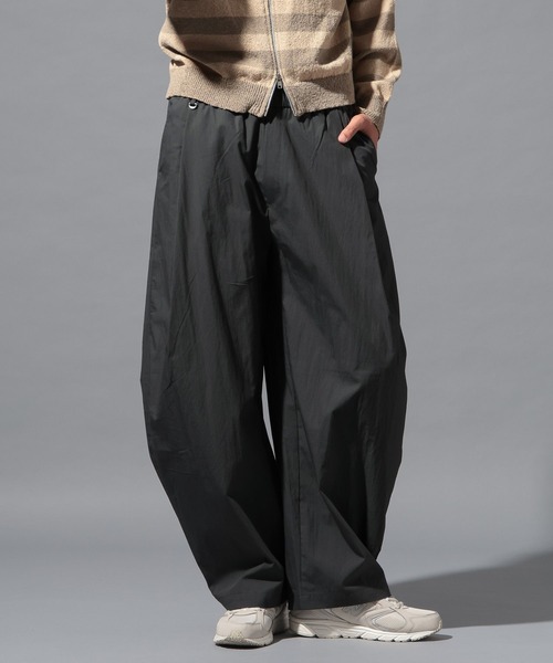 LIEU HOMME(リュウオム)の「LIEU HOMME/カーブワイドパンツ(その他パンツ・メンズ・チャコール/ブラック/ブラウン・MEDIUM)」の1枚目の写真