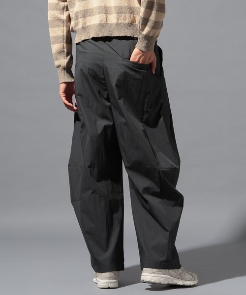 LIEU HOMME(リュウオム)の「LIEU HOMME/カーブワイドパンツ(その他パンツ・メンズ・チャコール/ブラック/ブラウン・MEDIUM)」の20枚目の写真