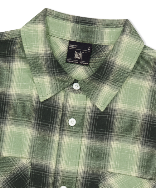 BROWNBREATH(ブラウンブレス)の「TAG オンブレチェックシャツ(シャツ/ブラウス・レディース・グリーン/ダークパープル・X-LARGE/MEDIUM/SMALL/LARGE)」の8枚目の写真
