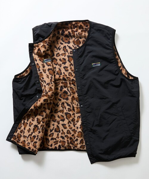 FREAK'S STORE(フリークスストア)の「限定展開 リラックスフィット ナイロン フリース リバーシブル ジップアップベスト(ダウンベスト・メンズ・オリーブ/ネイビー/レオパード/ブラック/スミクロ・MEDIUM/SMALL/LARGE)」の5枚目の写真