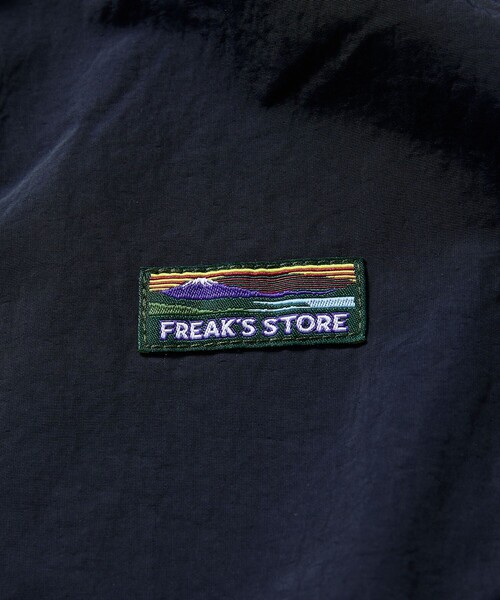 FREAK'S STORE(フリークスストア)の「限定展開 リラックスフィット ナイロン フリース リバーシブル ジップアップベスト(ダウンベスト・メンズ・オリーブ/ネイビー/レオパード/ブラック/スミクロ・MEDIUM/SMALL/LARGE)」の9枚目の写真