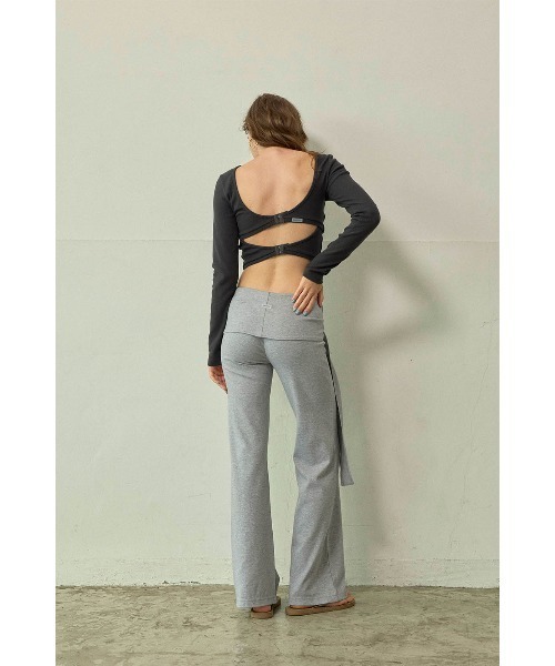ALEXIA STAM(アリシアスタン)の「Back Adjuster Long Sleeve Top /パッドinバックジャスタートップス(Tシャツ/カットソー・レディース・ホワイト/チャコールグレー/グレー・S/M/L)」の8枚目の写真