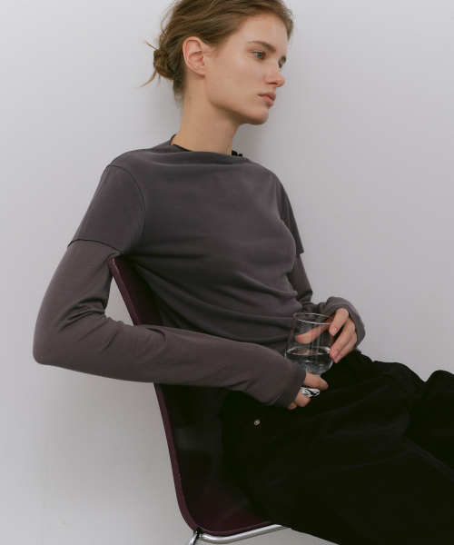 CACELE(カッセル)の「モックネックレイヤードTシャツ(チャコール)(Tシャツ/カットソー・レディース・その他・FREE)」の7枚目の写真