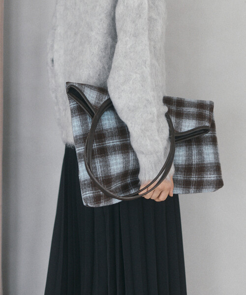 Firsthand（ファーストハンド）の「Firsthand/ファーストハンド チェックパターン パイピングトートバッグ【限定展開】（ハンドバッグ・レディース・キャメル/グリーン/ブルー・ONE SIZE）」の7枚目の写真