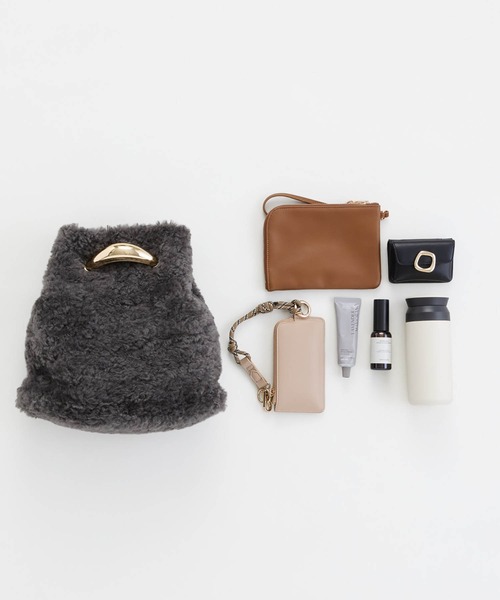 LE VERNIS(ル・ベルニ)の「LE VERNIS(ル・ベルニ)Sculpture purse(ショルダーバッグ・レディース・グレー/ブラウン/アイボリー・FREE)」の20枚目の写真