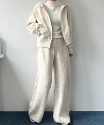 ニットフード付きトップスパンツセットアップ