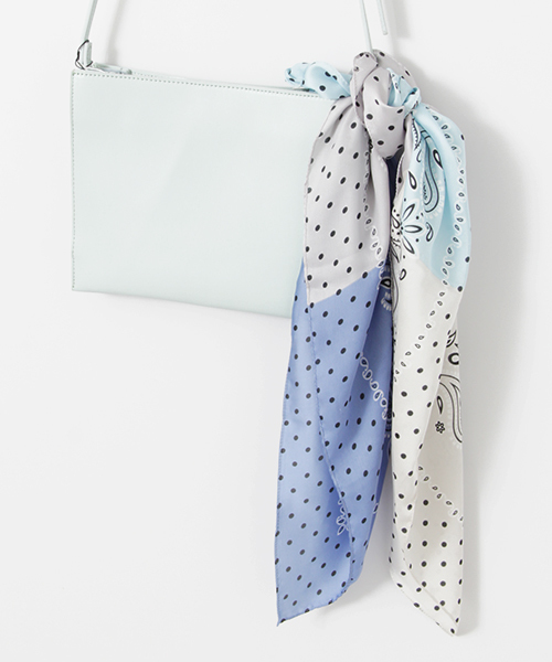 URBAN RESEARCH（アーバンリサーチ）の「UR ペイズリーパネルスカーフ（バンダナ/スカーフ・レディース・その他4/その他1/その他2/その他3・FREE）」の2枚目の写真