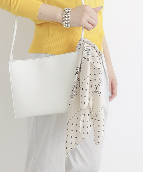 URBAN RESEARCH（アーバンリサーチ）の「UR ペイズリーパネルスカーフ（バンダナ/スカーフ・レディース・その他4/その他1/その他2/その他3・FREE）」の3枚目の写真