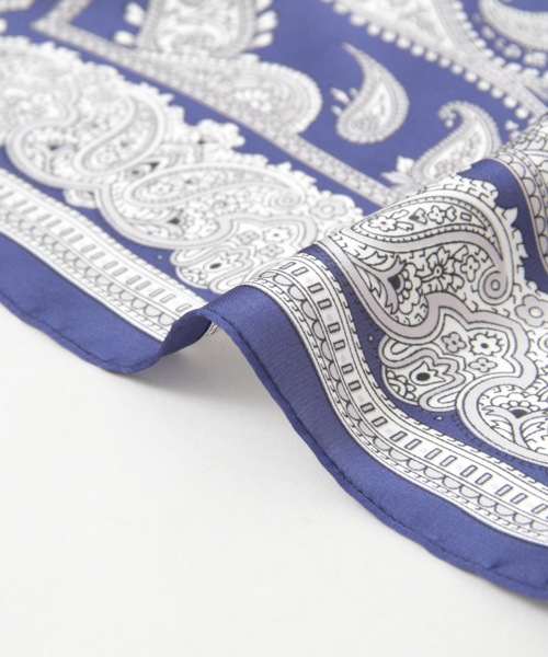 URBAN RESEARCH（アーバンリサーチ）の「UR ペイズリーパネルスカーフ（バンダナ/スカーフ・レディース・その他4/その他1/その他2/その他3・FREE）」の7枚目の写真