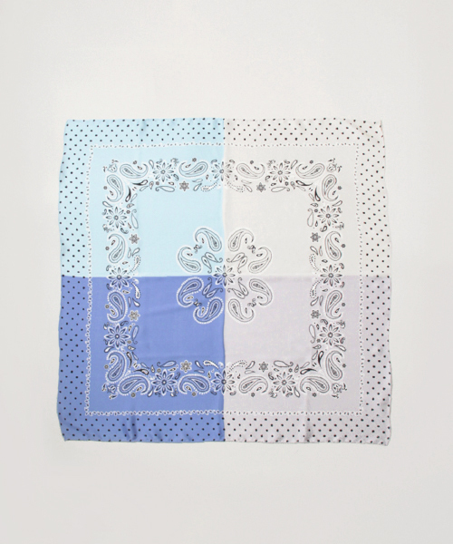 URBAN RESEARCH（アーバンリサーチ）の「UR ペイズリーパネルスカーフ（バンダナ/スカーフ・レディース・その他4/その他1/その他2/その他3・FREE）」の5枚目の写真