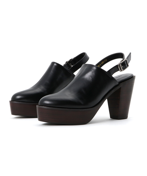 MOUSSY(マウジー)の「MULE SANDALS(サンダル・レディース・ブラウン/ブラック・SMALL/LARGE/MEDIUM)」の2枚目の写真