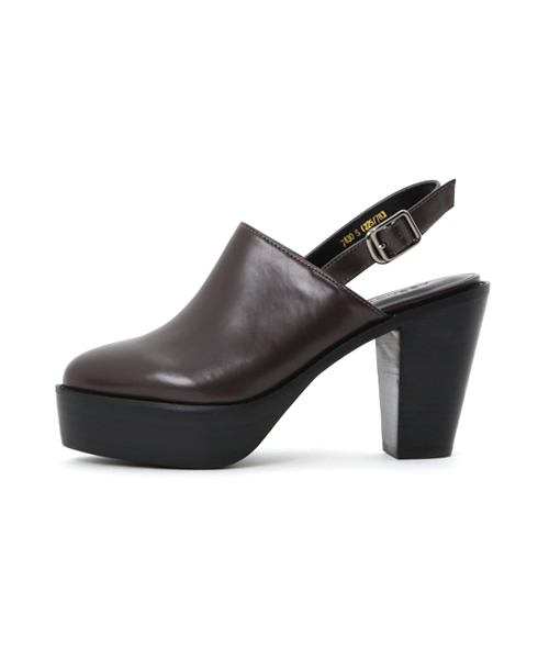 MOUSSY(マウジー)の「MULE SANDALS(サンダル・レディース・ブラウン/ブラック・SMALL/LARGE/MEDIUM)」の3枚目の写真