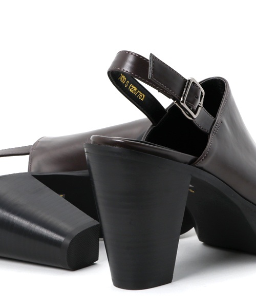 MOUSSY(マウジー)の「MULE SANDALS(サンダル・レディース・ブラウン/ブラック・SMALL/LARGE/MEDIUM)」の8枚目の写真